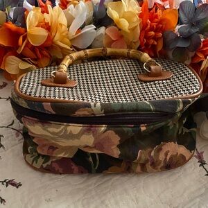 Floral and Houndstooth Women's travel cosmetic bag